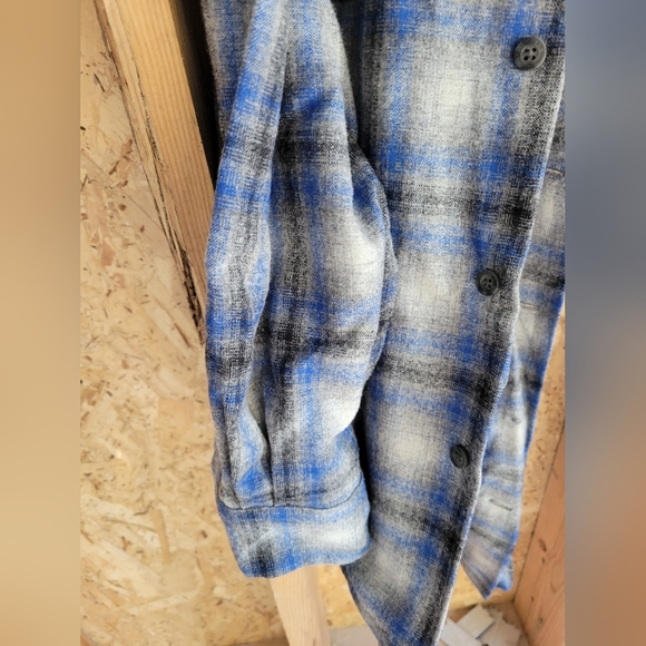Pendleton Board Shirt - Picture 2 of 4
